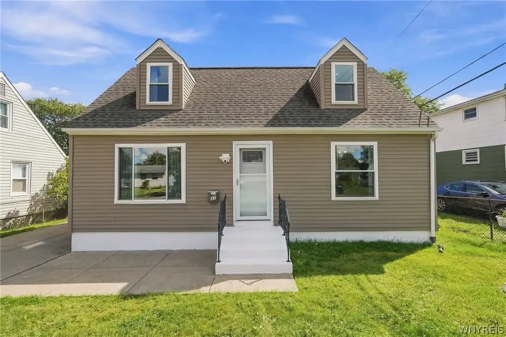 37 Isabelle Road, Cheektowaga