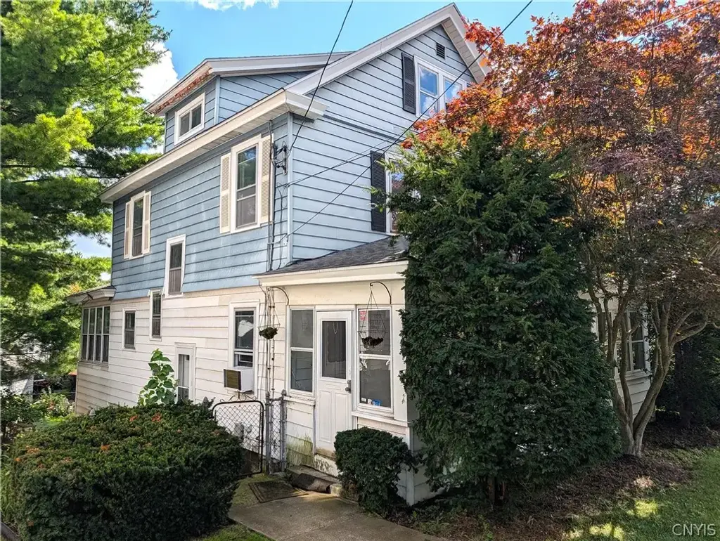 2217 S Geddes Street, Syracuse
