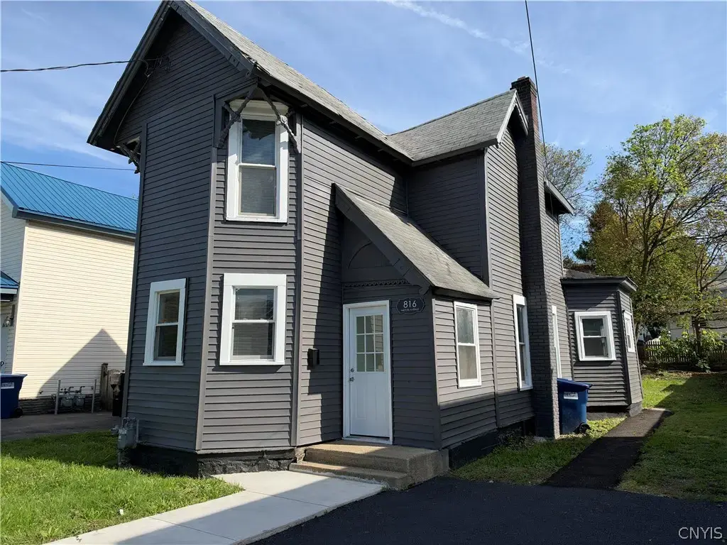 816 Milton Avenue, Syracuse