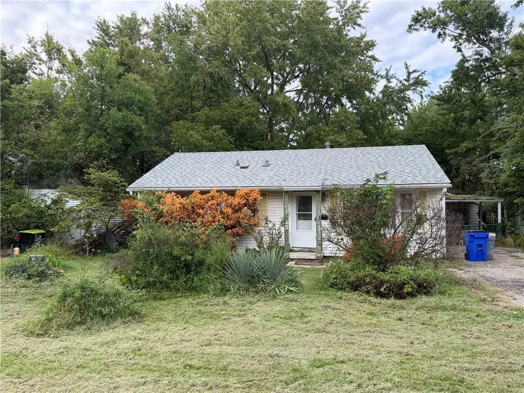 1632 Garfield Avenue, Decatur
