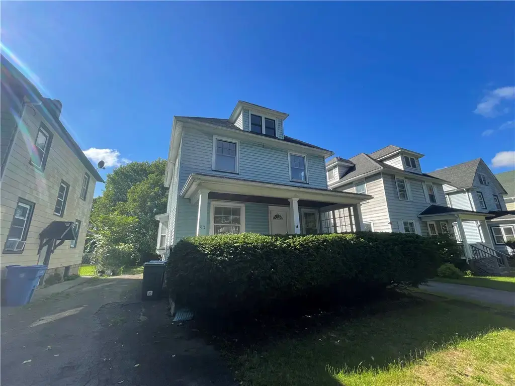 93 Roslyn Street, Rochester