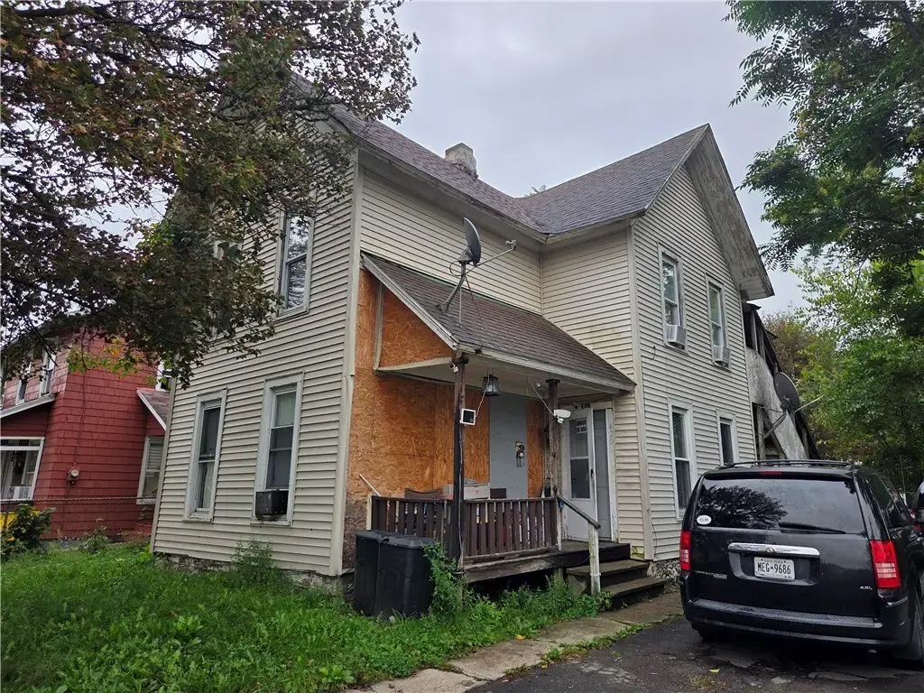 420 Standish Street, Elmira City