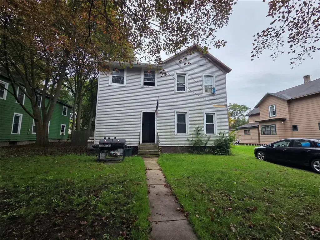 360 Diven Avenue, Elmira City