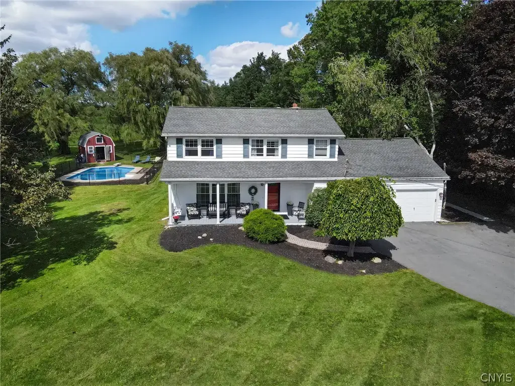2101 Eibert Road, Spafford