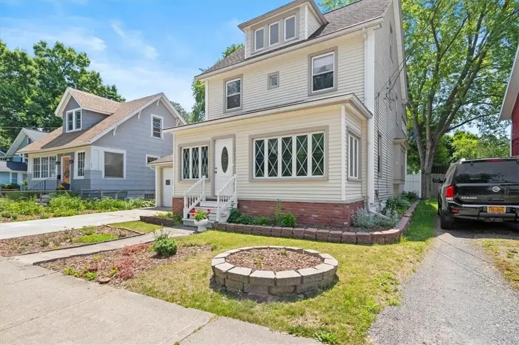 247 Point Pleasant Rd Road, Irondequoit