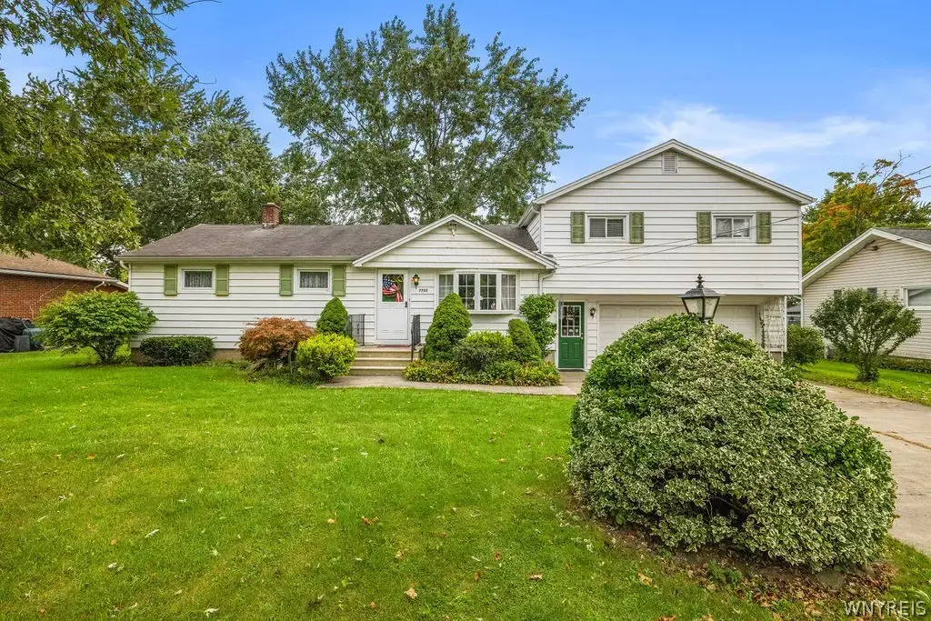 7705 E Britton Drive, Niagara