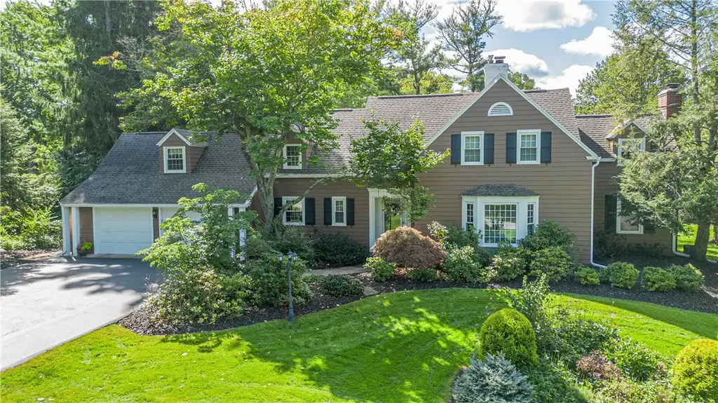 334 Clover Hills Drive, Brighton