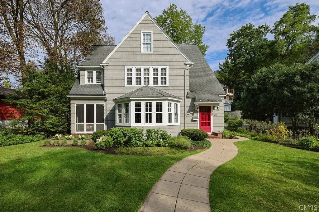 107 Circle Road, Syracuse