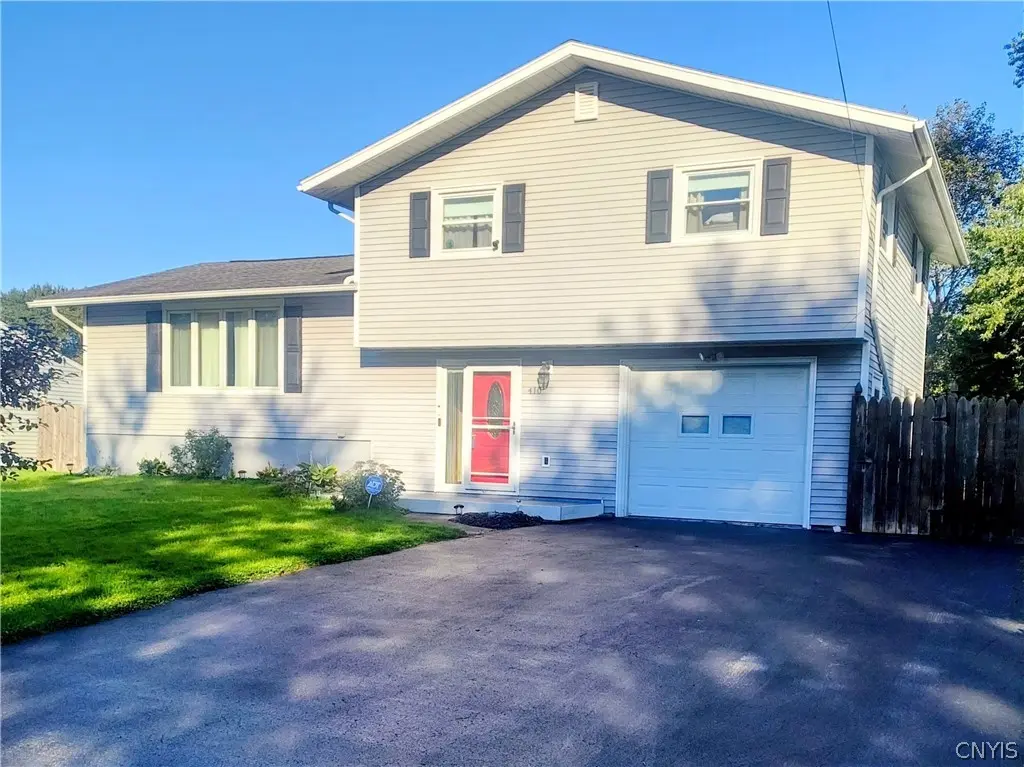 Photo of Listing #S1715484
