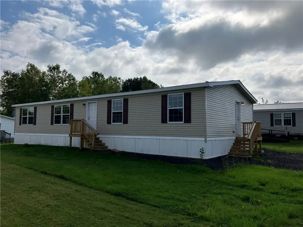 6020 Manley Drive, Wolcott