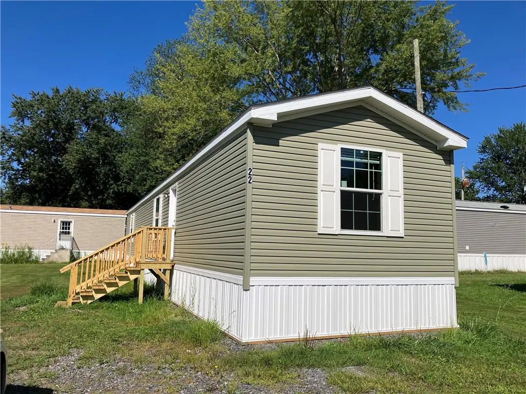 Photo of Listing #R1717105