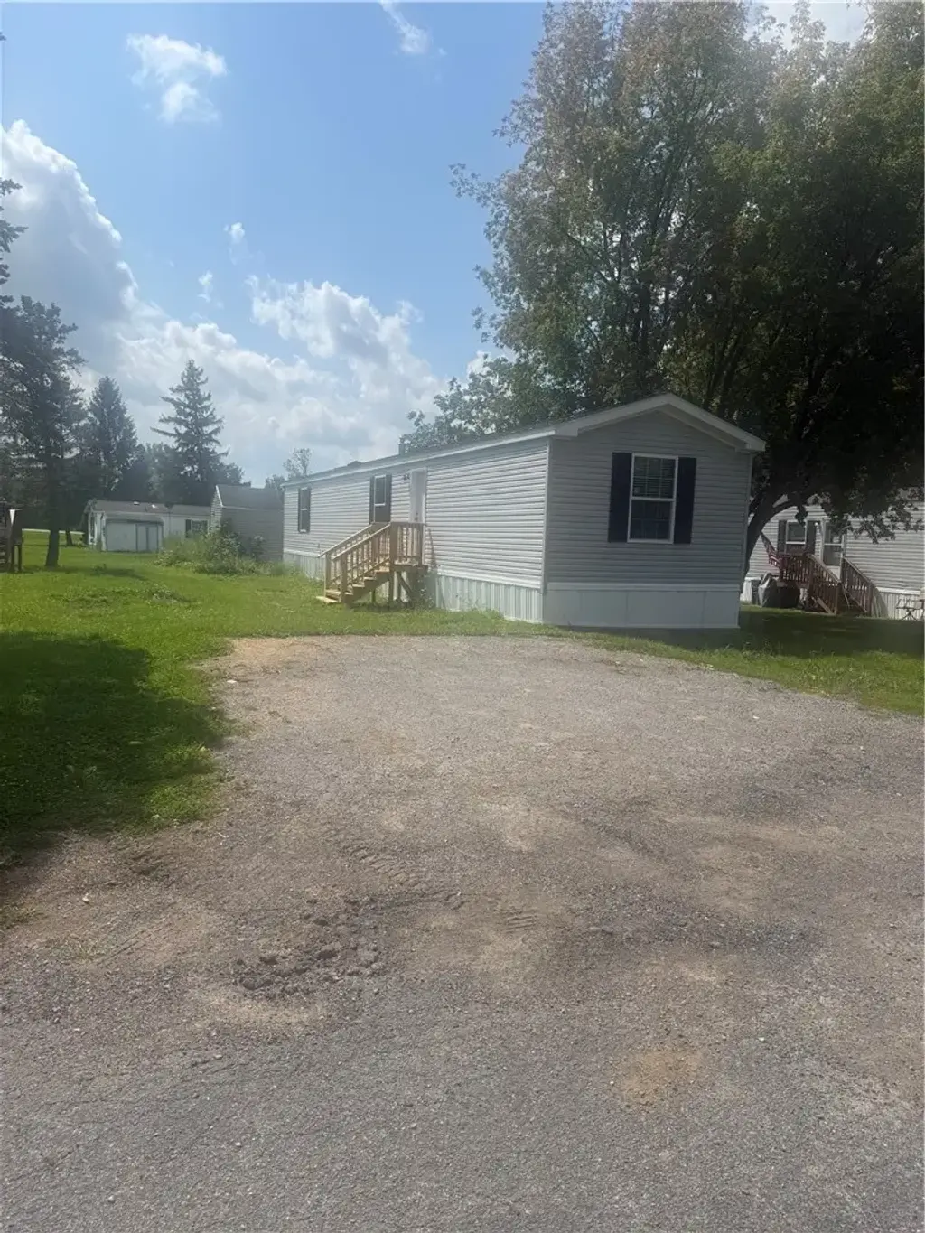 7235 Telephone Road #9, Pavilion