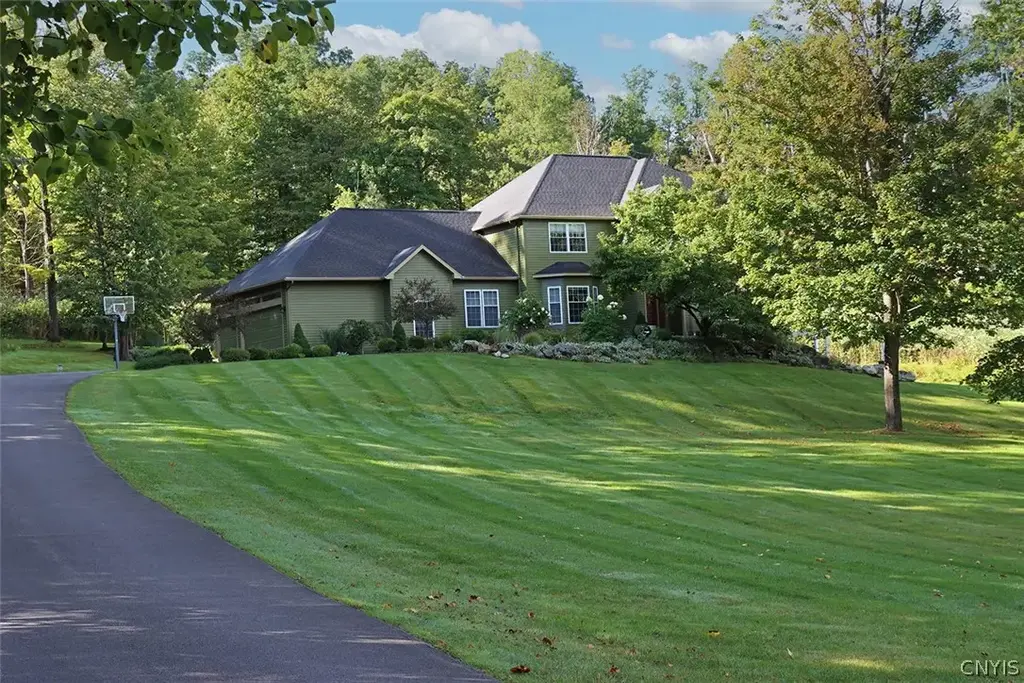 6793 Morehouse Flats Road, DeWitt