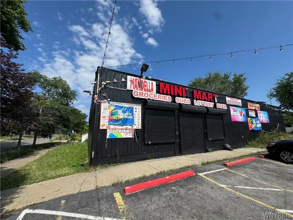 319 Massachusetts Avenue, Buffalo