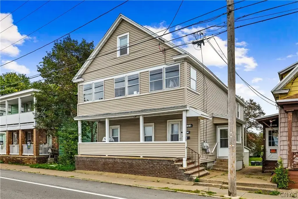 164 Black River Boulevard, Rome