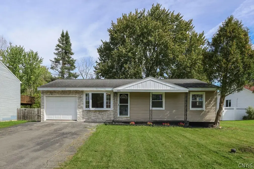 9494 Madison Avenue, Cicero
