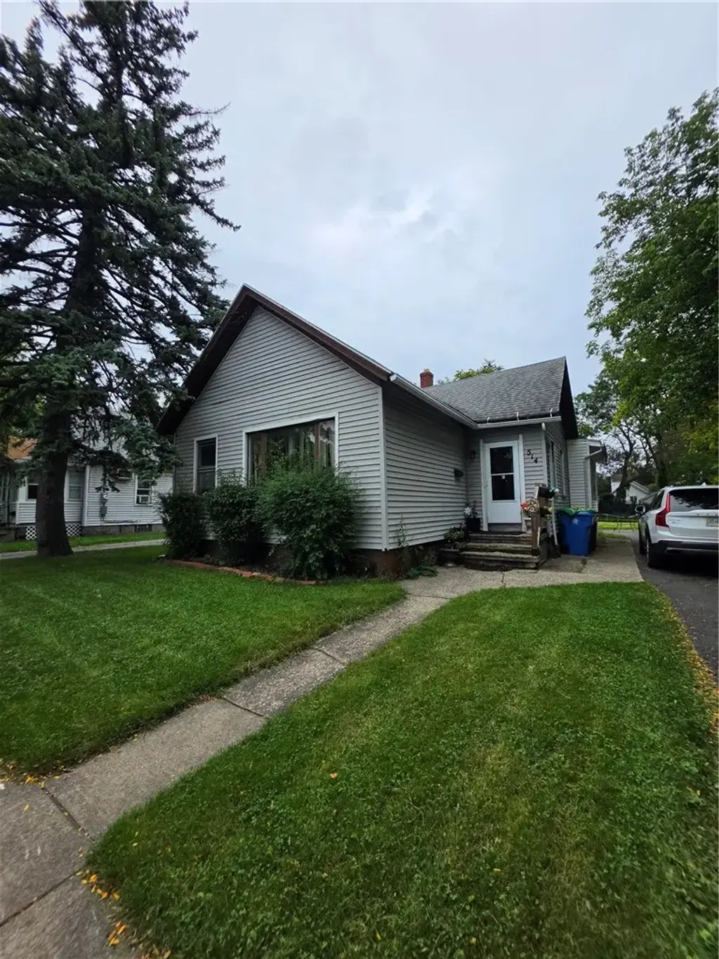 514 Glide Street, Rochester