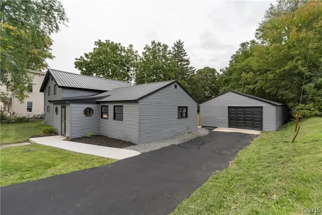108 W Remington Street, Rutland