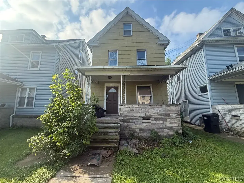 2217 La Salle Avenue, Niagara Falls
