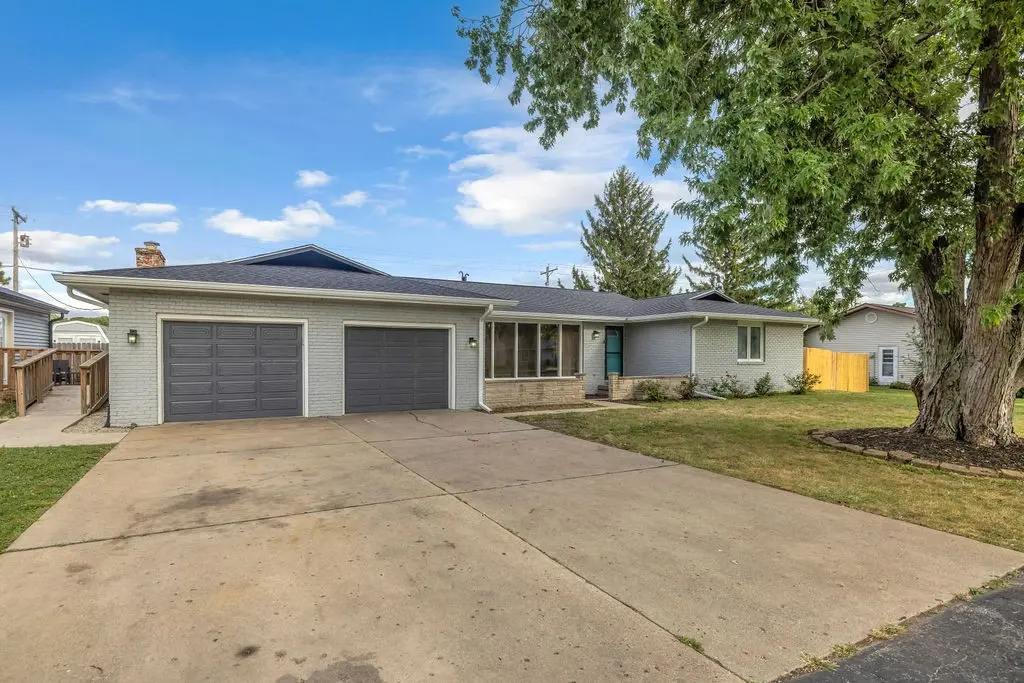 840 East Drive, Mt Zion