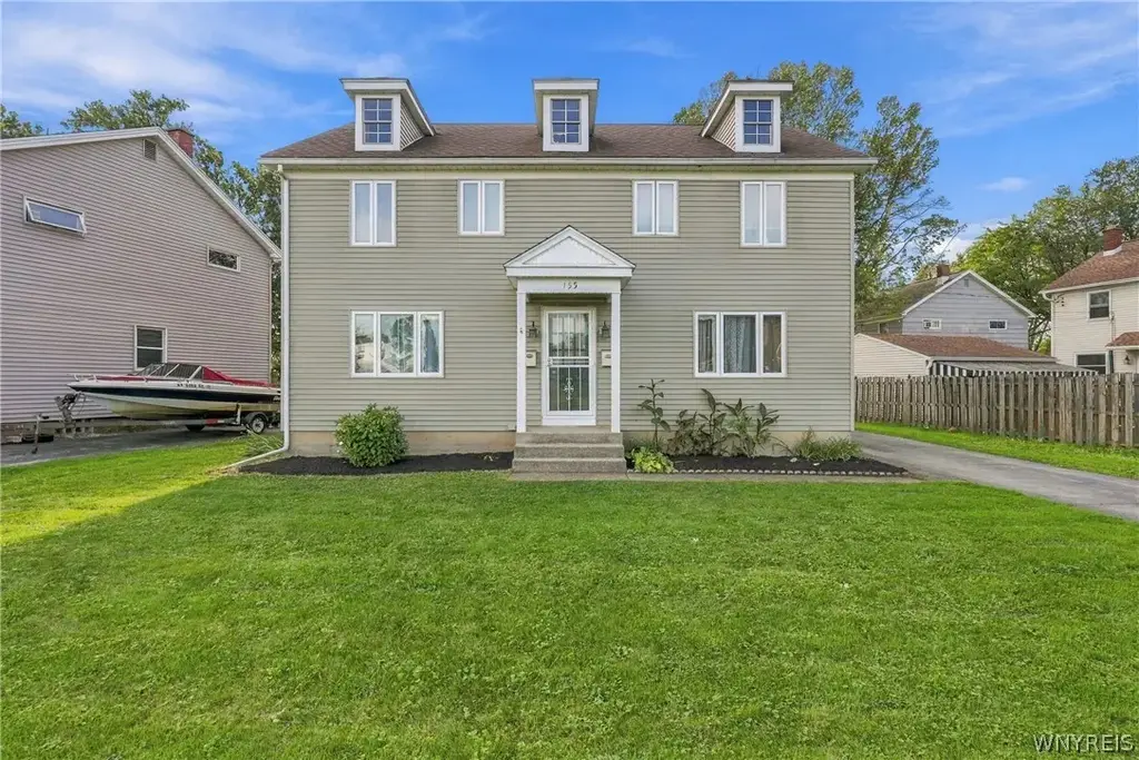 155 Farmingdale Road, Cheektowaga