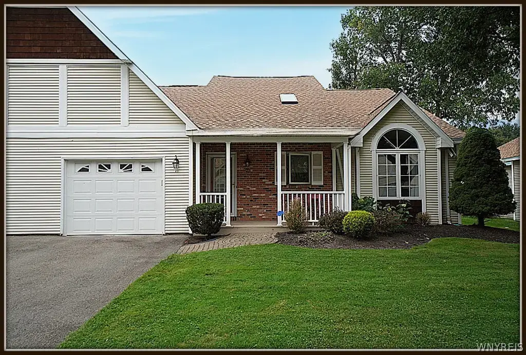 23 Sweet Bay Lane, Amherst