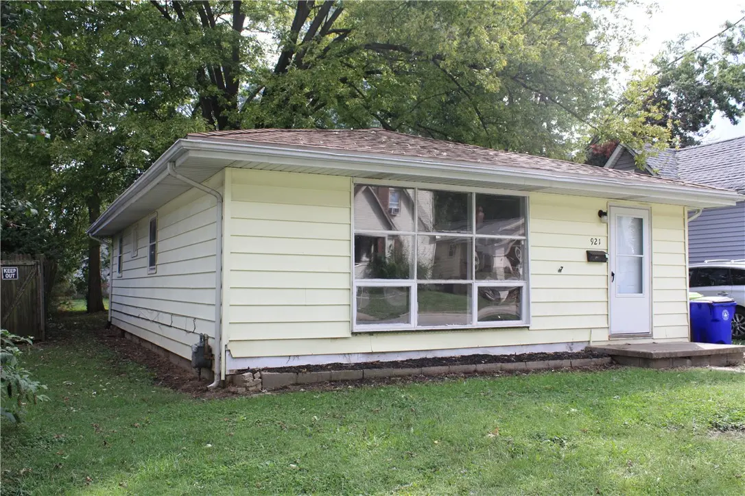 921 W Olive Street, Decatur