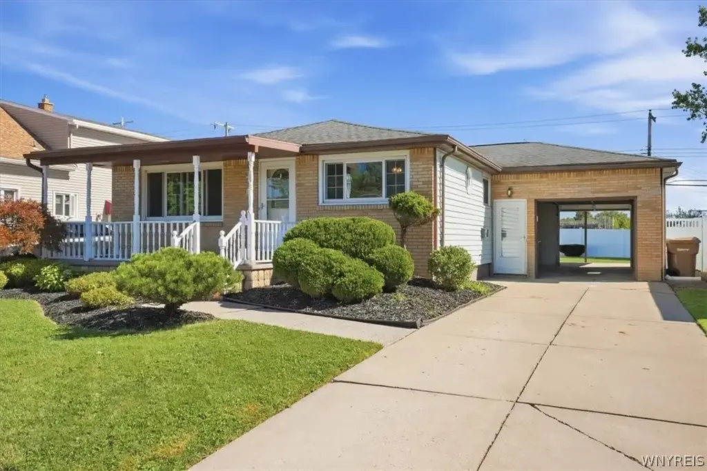 113 Starlite Avenue, Cheektowaga