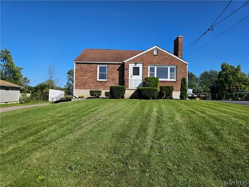 727 Sweet Home Road, Amherst