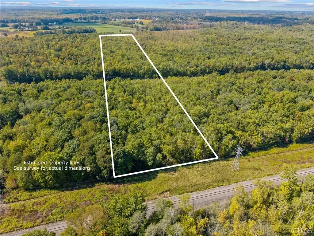 9149 Mud Mill, Clay