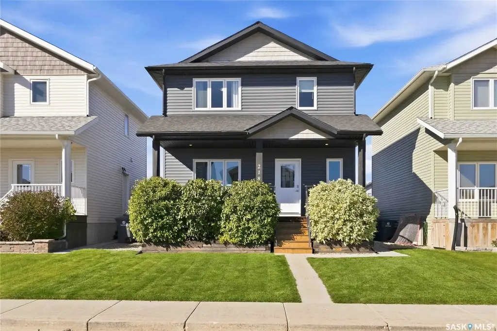 218 Martens Lane, Warman