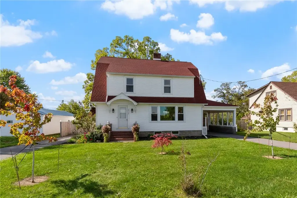 6938 State Route 96a, Romulus