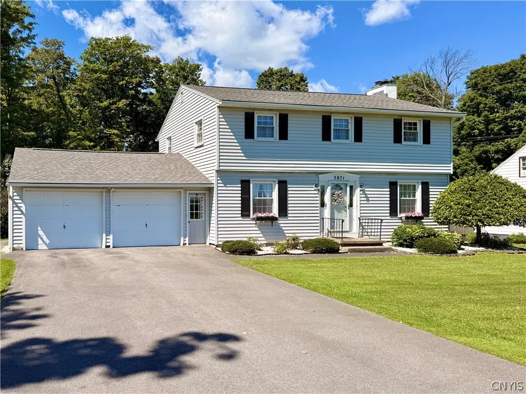 Photo of Listing #S1709401