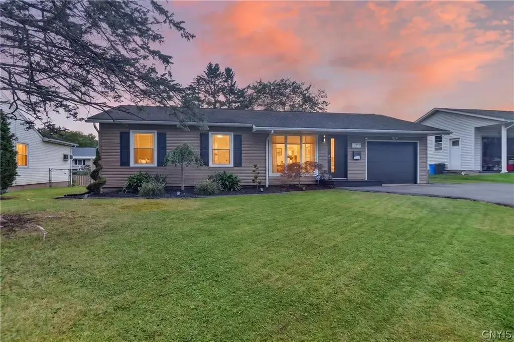 509 Briarcliff Avenue, Utica