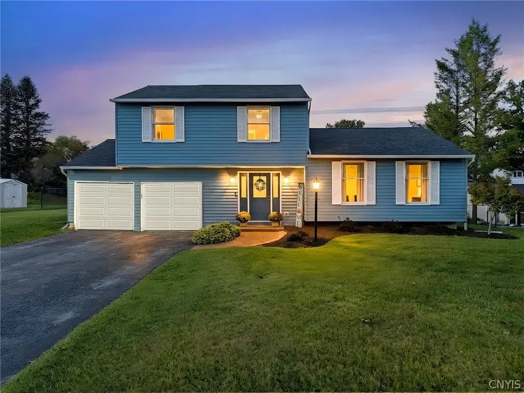 7280 Roumare Road, Manlius