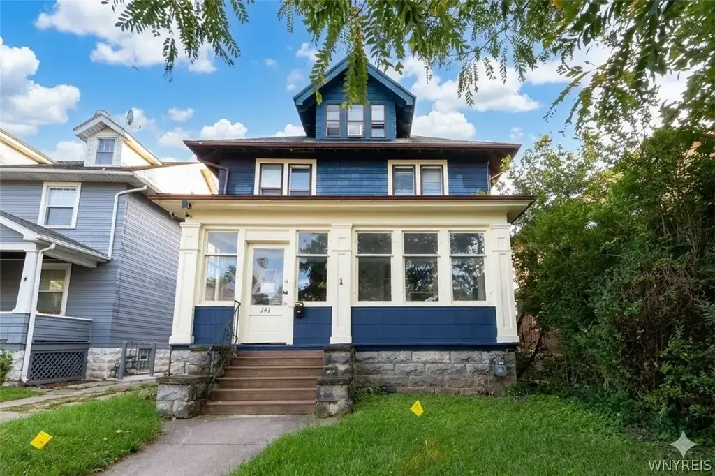 141 Winspear Avenue, Buffalo