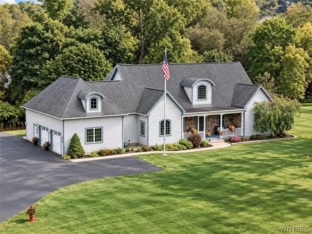 8 Aspen Drive, Ellicottville