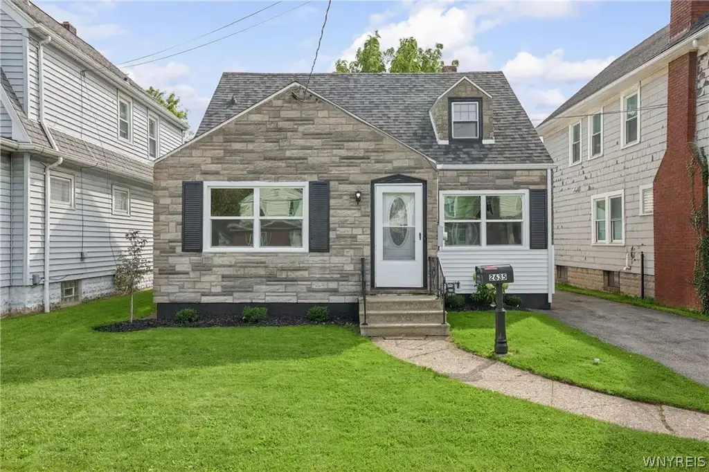 2635 Porter Road, Niagara Falls