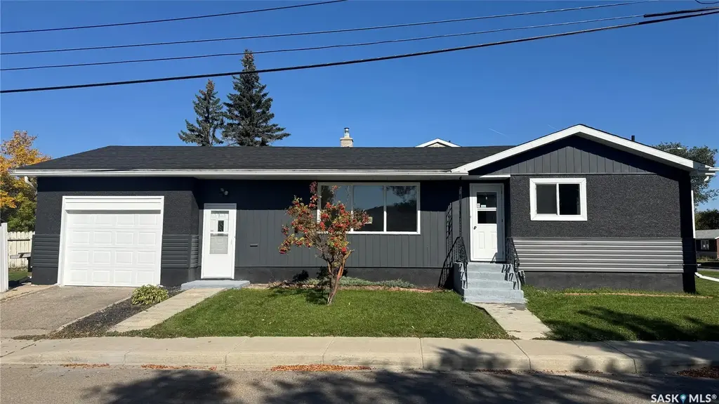 1020 9th Avenue E, Regina
