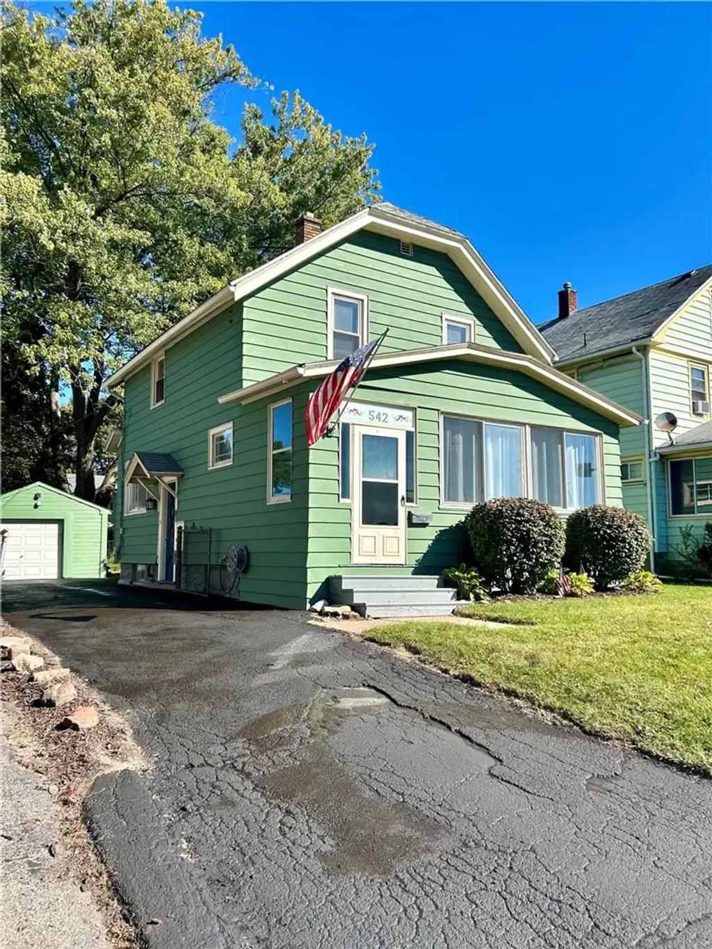 542 Empire Boulevard, Irondequoit