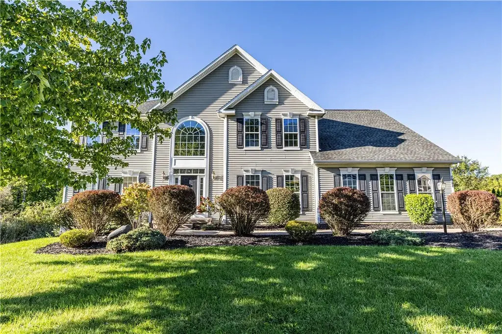 7942 Shire Lane, Victor