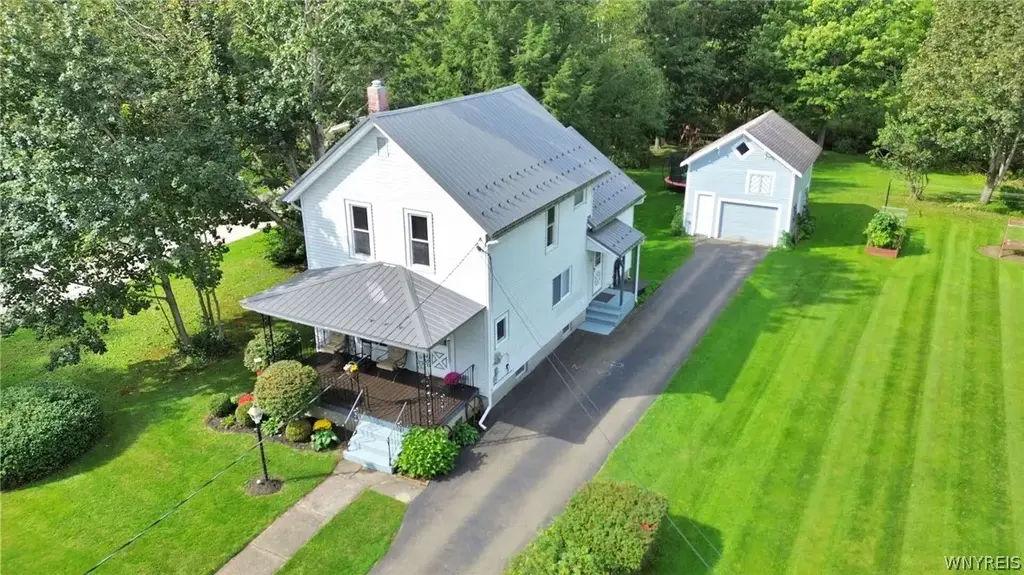 90 Spring Street, Concord