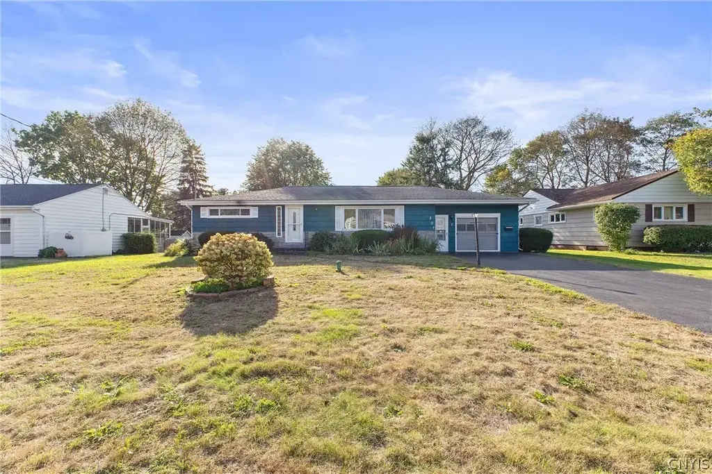 207 Sandra Drive, Salina