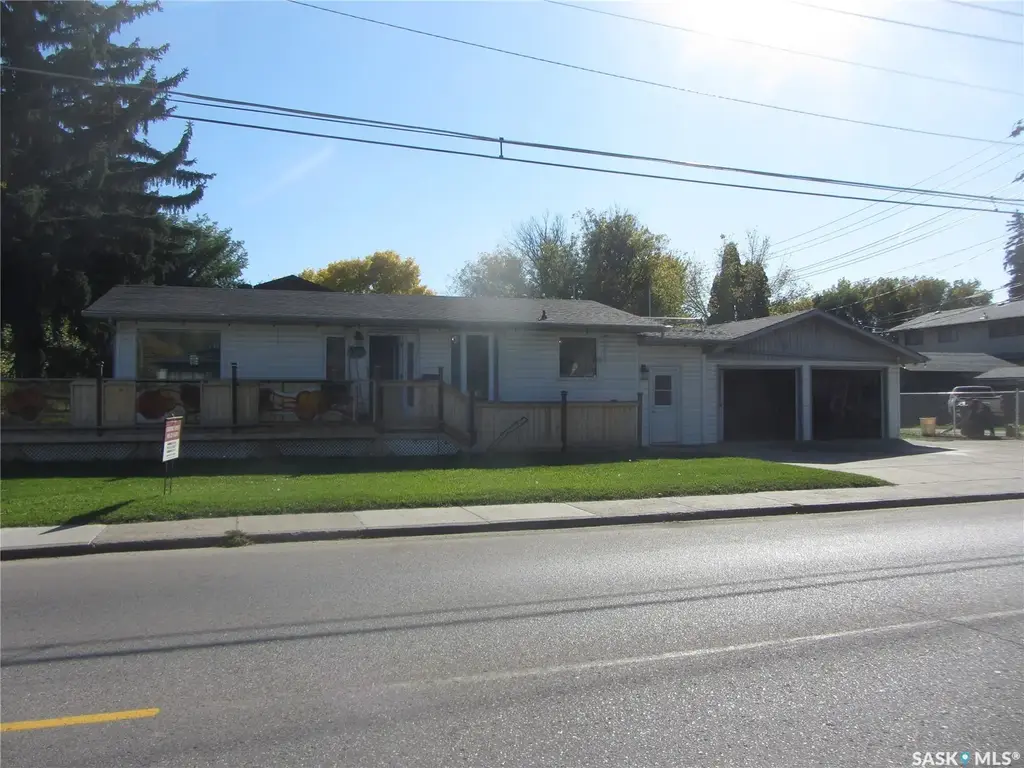 2400 Mcpherson Avenue, Saskatoon