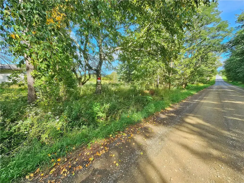 8237 Ford Road, Pulteney