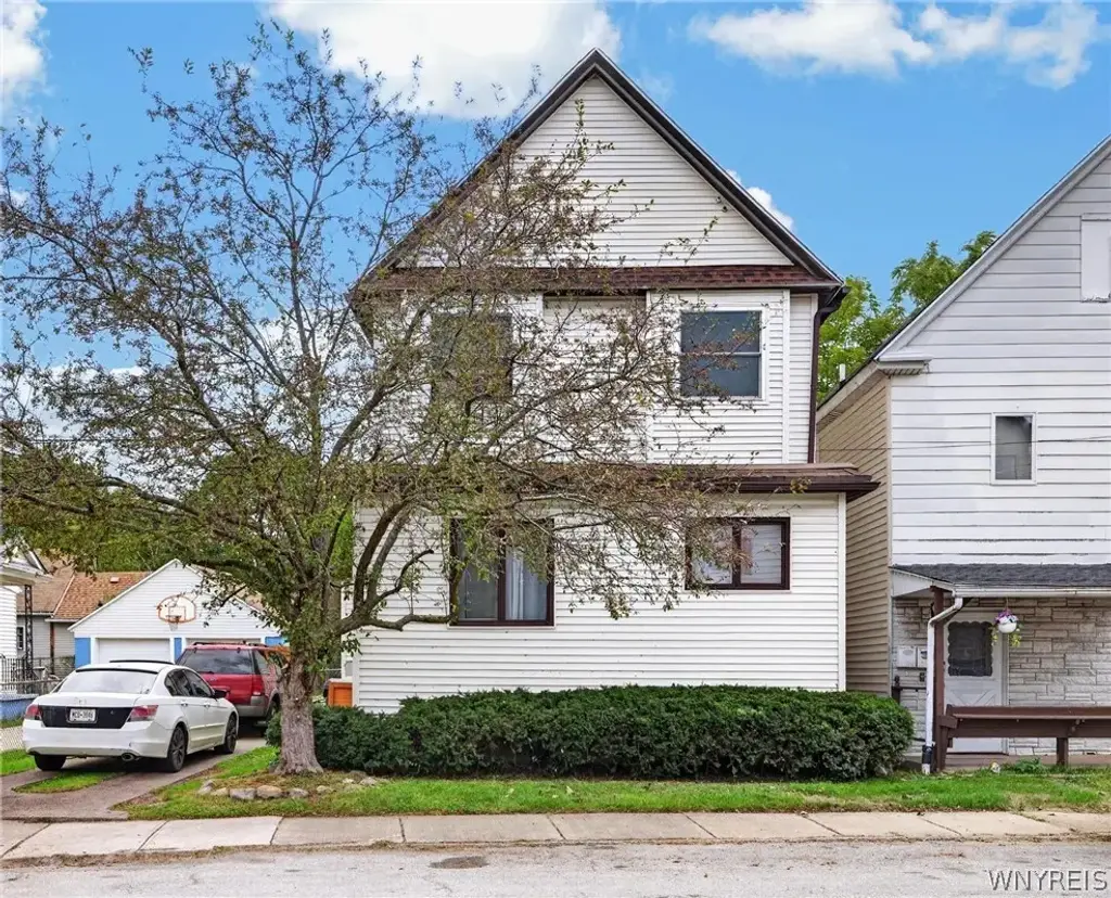 46 Warsaw Street, Lackawanna