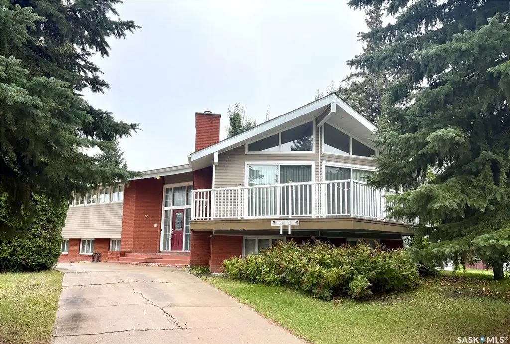 7 Driftwood Crescent, Yorkton