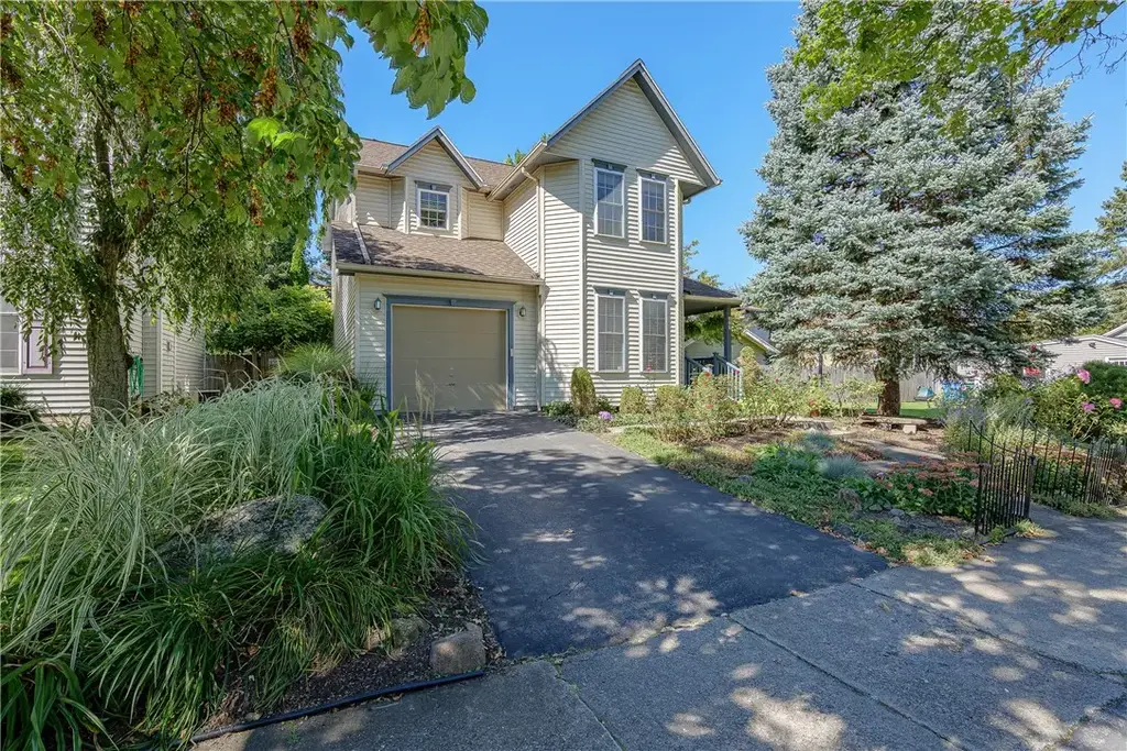125 Delray Road, Rochester