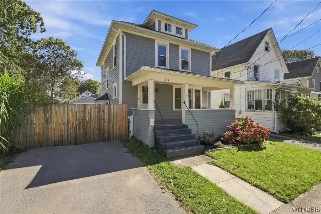 219 Cottage Street, Lockport City