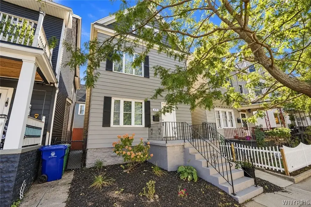 49 Massachusetts Avenue, Buffalo